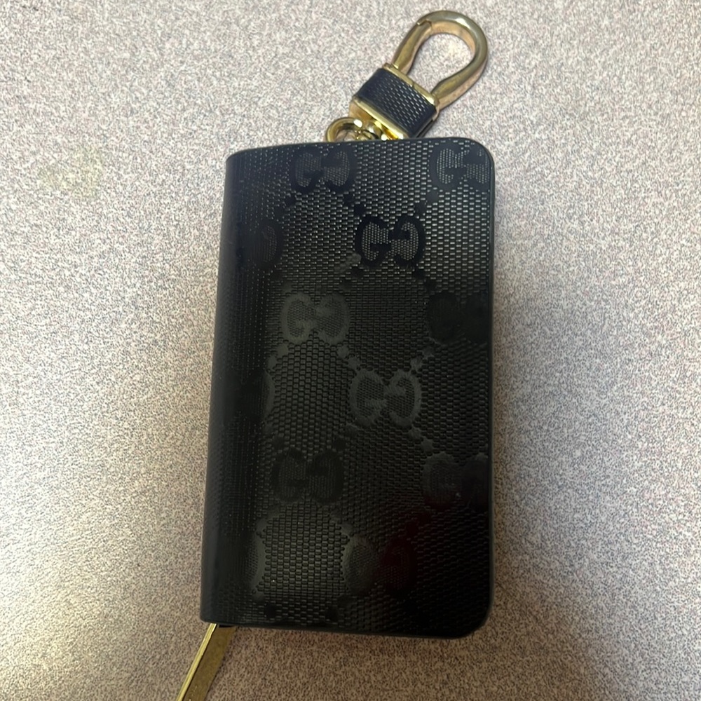 Gucci key fob holder